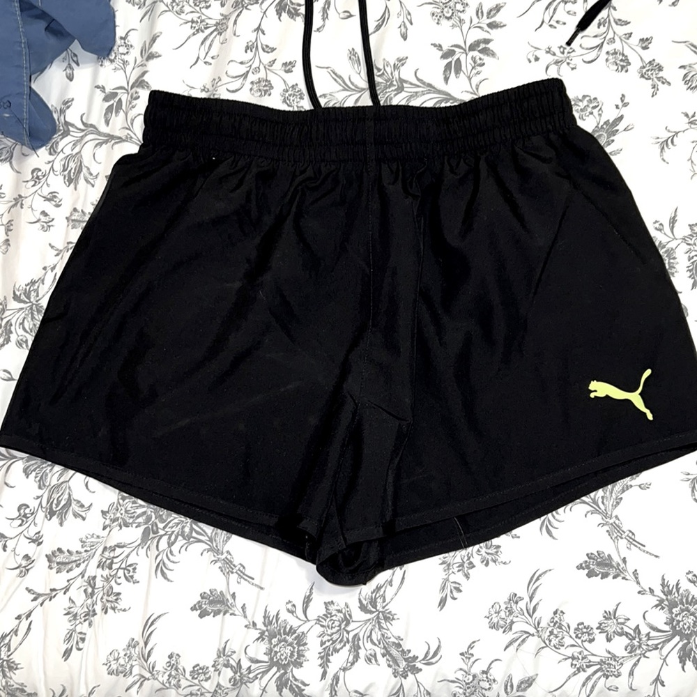 Puma athletic shorts - M EUC